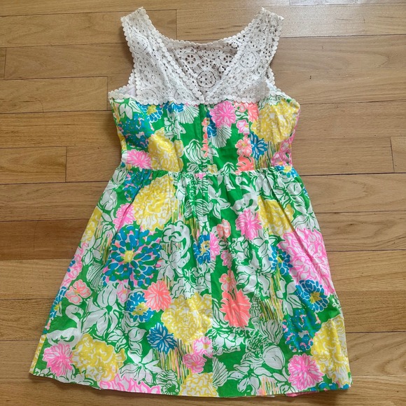 Lilly Pulitzer Raegan Hibiscus Stroll Print Lace Inset Fit & Flare Dress Size 10 - Picture 5 of 10
